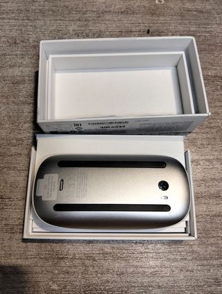 Apple Magic Mouse (USB‐C)  Multi‐Touch  Raton