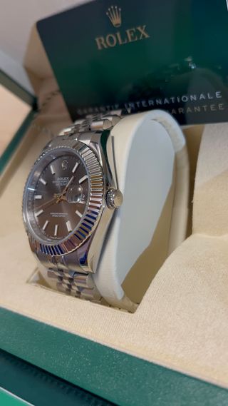 Reloj Rolex Datejust Negro y Plateado