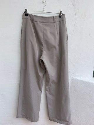Pantalón ancho pinzas wide leg talla caqui