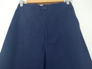 Pantalón ancho crop azul