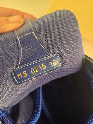 Louis Vuitton LV Skate T44 Azul