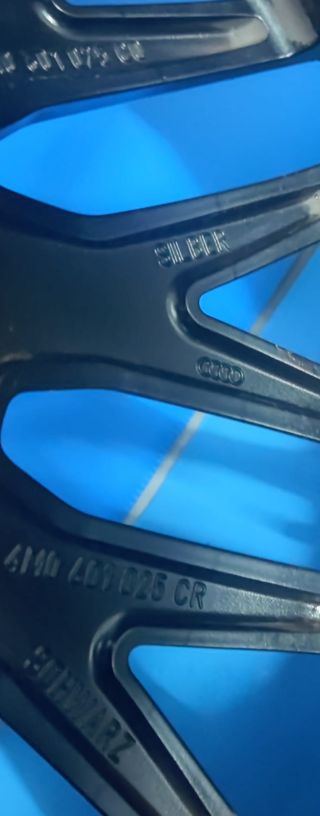 LLANTAS 20 ORIGINALES AUDI SQ7+285-45-20 PZERO