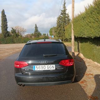 Audi A4 avant. 2.0