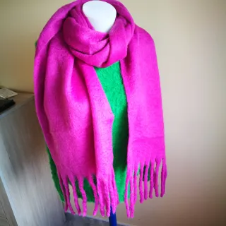 Bufanda rosa y verde