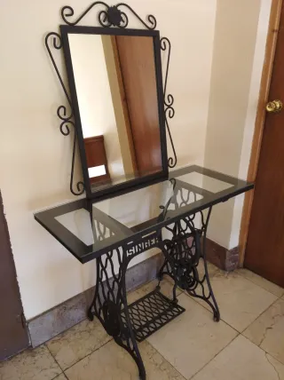 Mesa Singer Estructura Metal Cristal