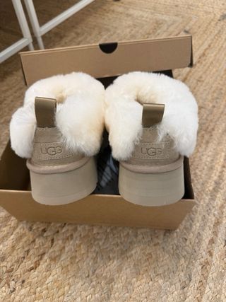 Zapatillas Ugg Tazzelle Talla 39 Beige