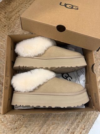 Zapatillas Ugg Tazzelle Talla 39 Beige