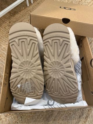 Zapatillas Ugg Tazzelle Talla 39 Beige