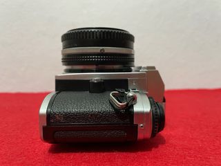 Nikon FG-20 + Nikkor 50mm F1.8 Cámara Analógica