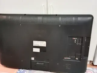 Televisión Philips Negra