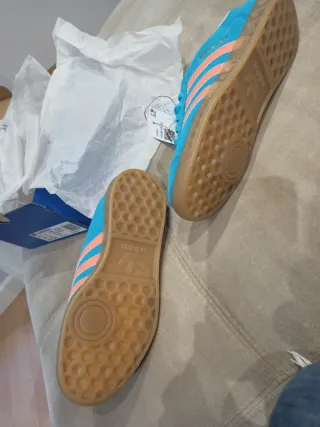 Zapatillas Adidas Azul y Naranja