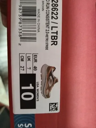 Zapatilla Skechers Dama Beige y Marrón