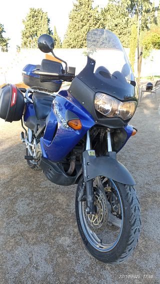 Honda Varadero XLV 1000