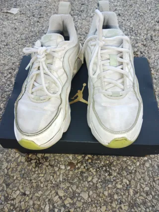 Zapatillas Nike Beige/Blanco