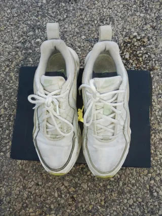 Zapatillas Nike Beige/Blanco