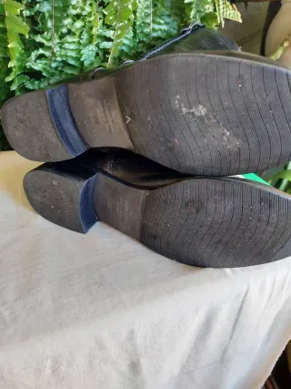 Stivali alti in pelle neri da donna