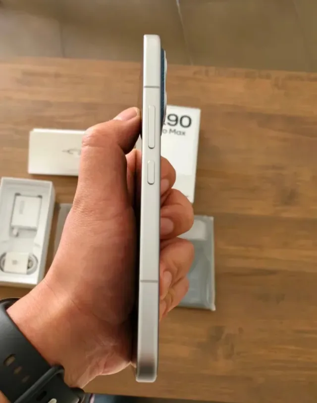 Redmi K90 Pro Max Azul/Blanco