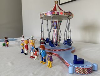 Playmobil. Carrusel (5548) y pastelera (9097)