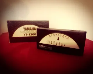 NUEVO RARO YAMAHA YT-1200 Afinador Guitarra Bajo