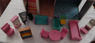 Casa de Muñecas de Madera