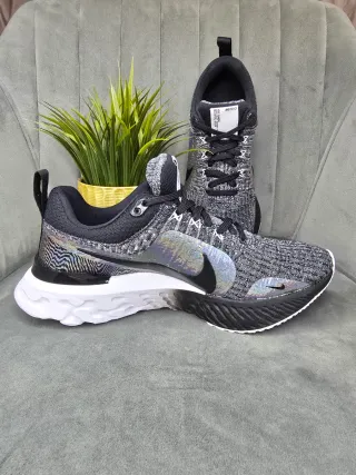 Nike Talla 38.5 Animal Print Nuevas