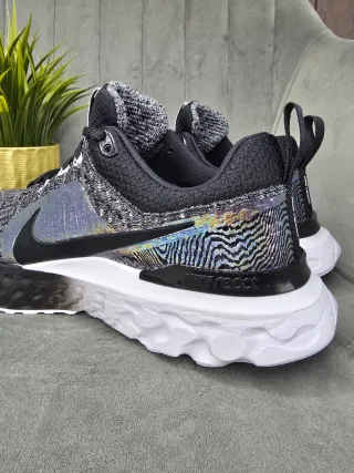 Nike Talla 38.5 Animal Print Nuevas