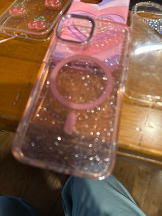 Custodie per iPhone 16 normal. misure custodia 15x7,5