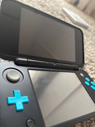 Nintendo 2DS XL Azul + Mario Kart 7