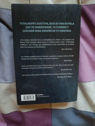 CINCUENTA SOMBRAS DE GREY