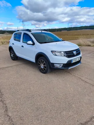 Dacia Sandero Stepway II 1.5 DCI 90