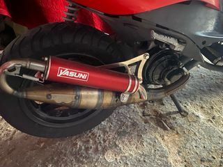 Yasuni R - Escape para moto