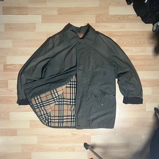 Chaqueta Burberry London Original Verde Oliva