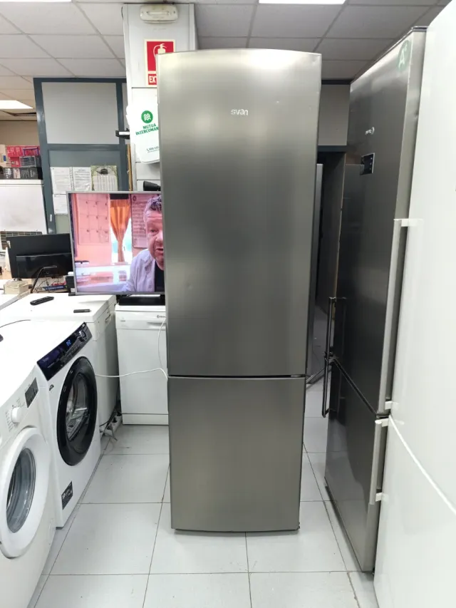 Nevera Svan No Frost 2m x 60cm