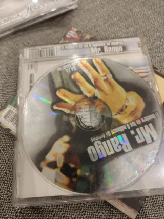 5 cds de hip hop español a 10e cada uno