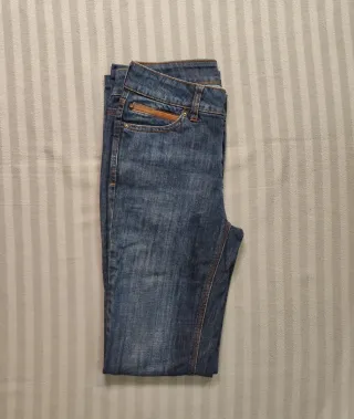 Pantalón vaquero Mango Talla 38