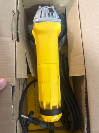 Radial Dewalt DWE4237 1400W 11500RPM