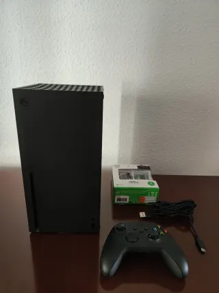 Xbox Series X + Mando + Baterías