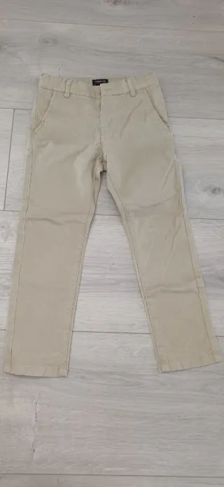 Lote Ropa Niño Talla 5 (Mayoral, Converse, Fila)