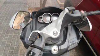 Moto SYM Joymax 300i - 9.100 km