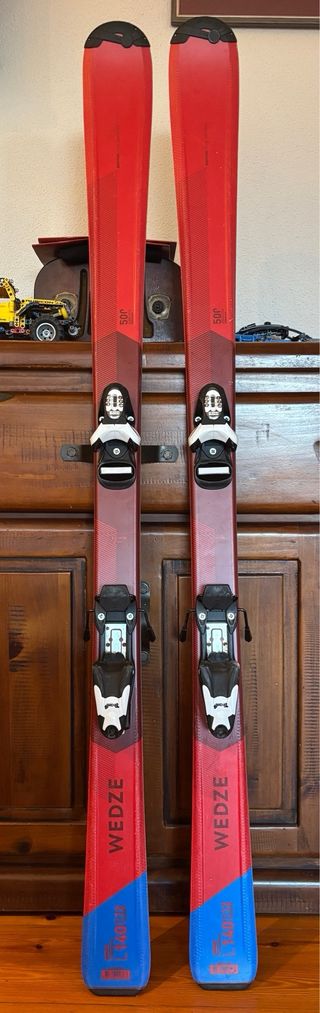 Sci per bambini 140 cm. 2 giorni di sci