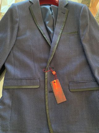 Esmoquin Azul Nuevo con Etiquetas