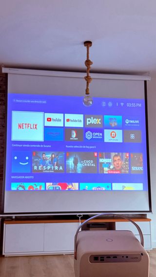 Proyector Yaber V12 + pantalla 112”