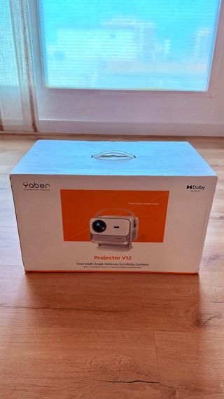 Proyector Yaber V12 + pantalla 112”