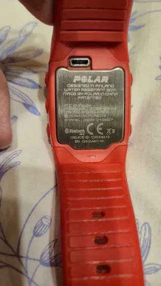 Pulsómetro Polar M400 con sensor H7 y banda pecho.