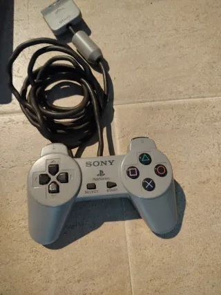 Playstation 1 PS1 con controller
