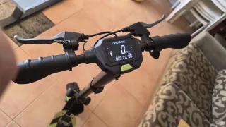 Patinete Eléctrico Bongo Serie Z of road