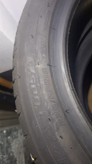 4 Neumáticos Bridgestone Turanza 225/50R18