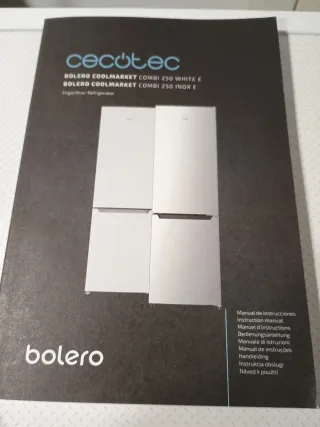 Nevera blanca con congelador