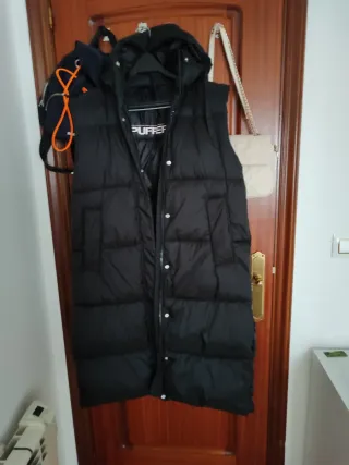 Chaleco largo acolchado negro