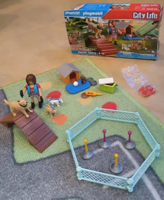 Playmobil 70676 City Life Escuela para Perros